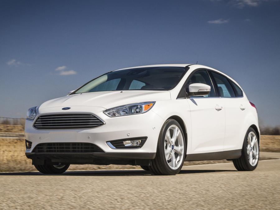  Ford Focus 2015 года  (US) (фото 1 из 9)